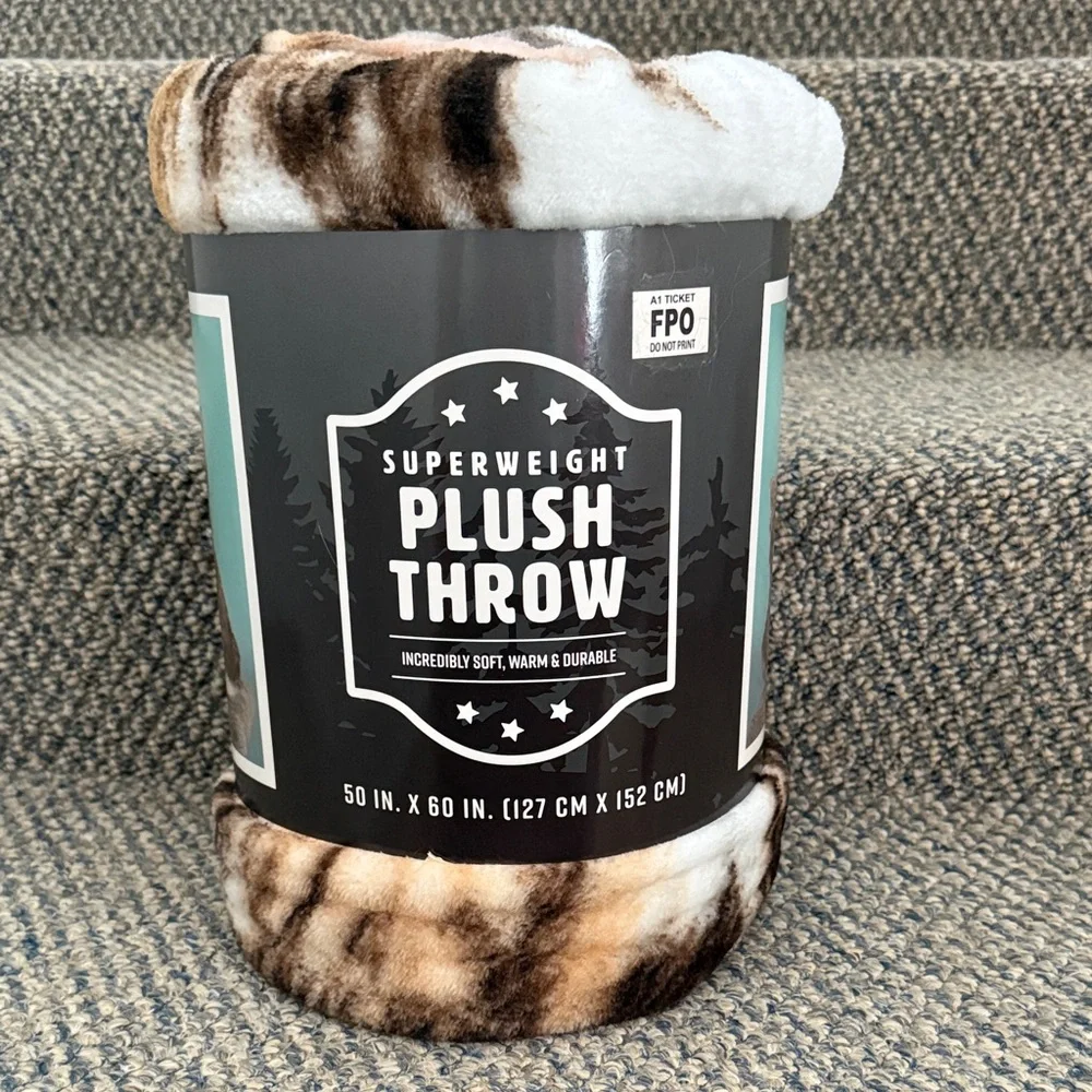 Cozy Cat Blanket - Brown and White